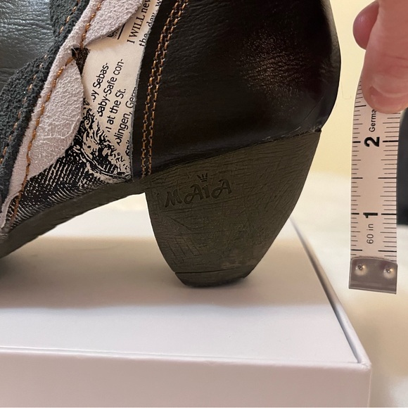 NWT Unique leather Women's Ankle Boots, sz 8.5 - Picture 5 of 6